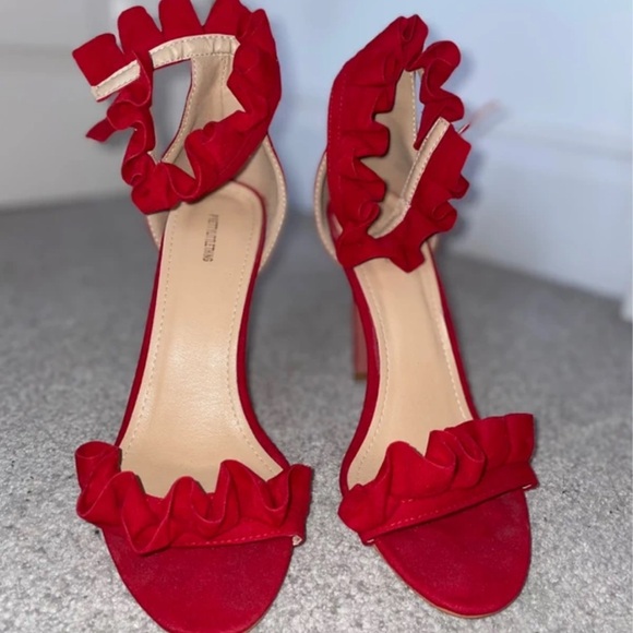 PrettyLittleThing Vibrant Red Ruffle Heels - Picture 5 of 5
